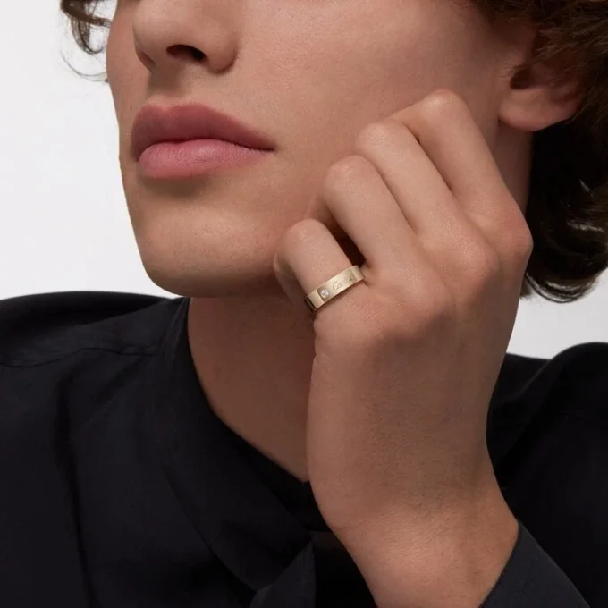 C De Cartier trouwring, 5 mm breed, 1 diamant