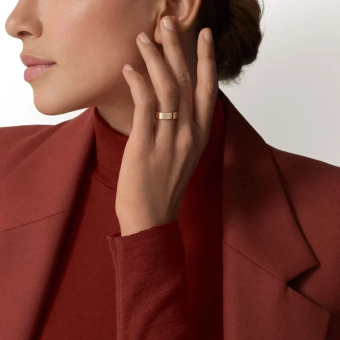 C De Cartier trouwring, 5 mm breed, 1 diamant