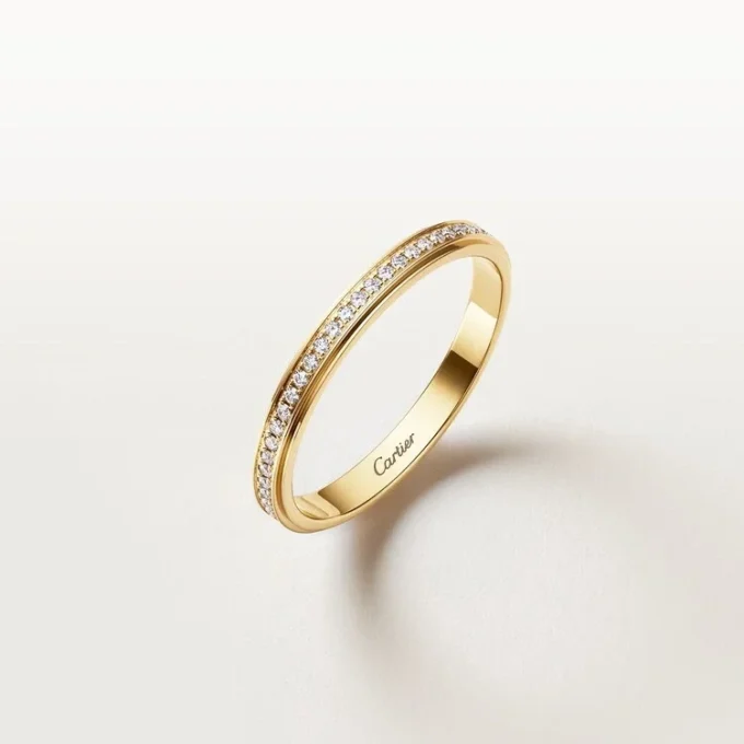 Cartier D’amour trouwring, 2,3 mm breed, bezet