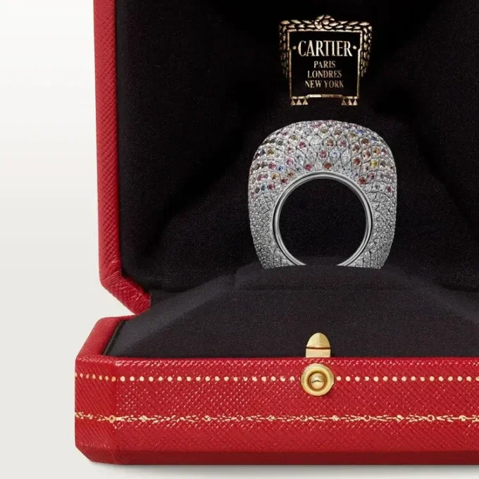 Cartier Libre Tuttitutti-ring, Umba-saffieren, diamanten