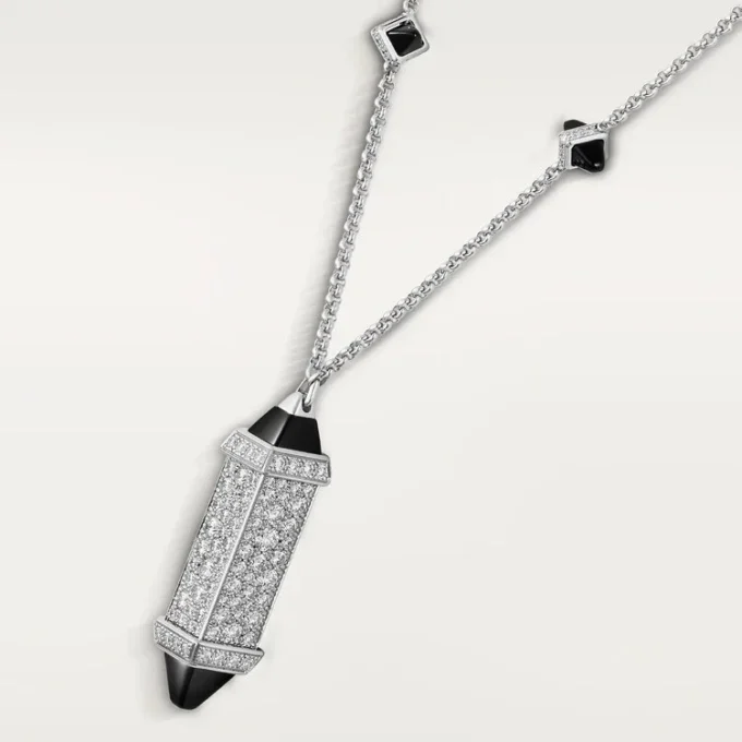 Les Berlingots De Cartier hanger, bezet