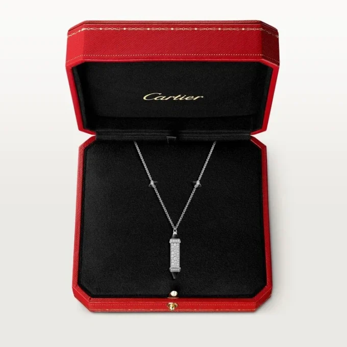 Les Berlingots De Cartier hanger, bezet