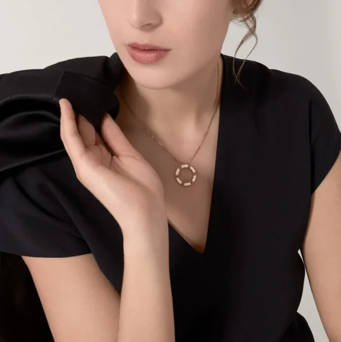 Love-ketting, bezet met diamanten – geelgoud, diamanten – Cartier