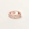 Love-ring, klassiek model, bezet met 6 diamanten