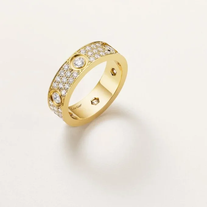 Love-ring, klassiek model, bezet met 6 diamanten