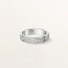 Love-ring, klein model, bezet