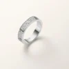 Love-ring, klein model, bezet