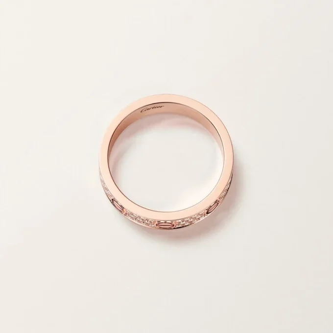 Love-ring, klein model, bezet
