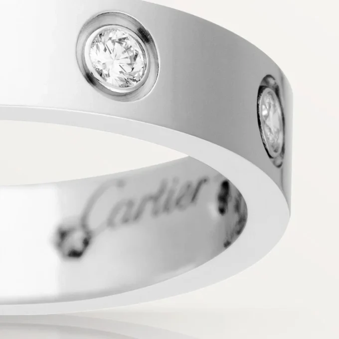 Love trouwring, 8 diamanten – witgoud, diamanten – Cartier