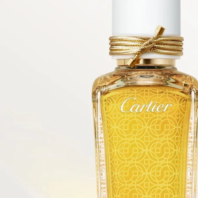 Oud & Pink Parfum – Les Heures Voyageuses | Cartier