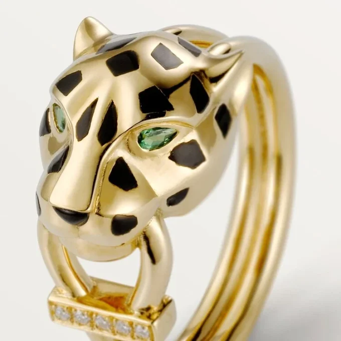 Panthere De Cartier-ring – geelgoud, lak, diamanten, tsavorietgranaat – Cartier