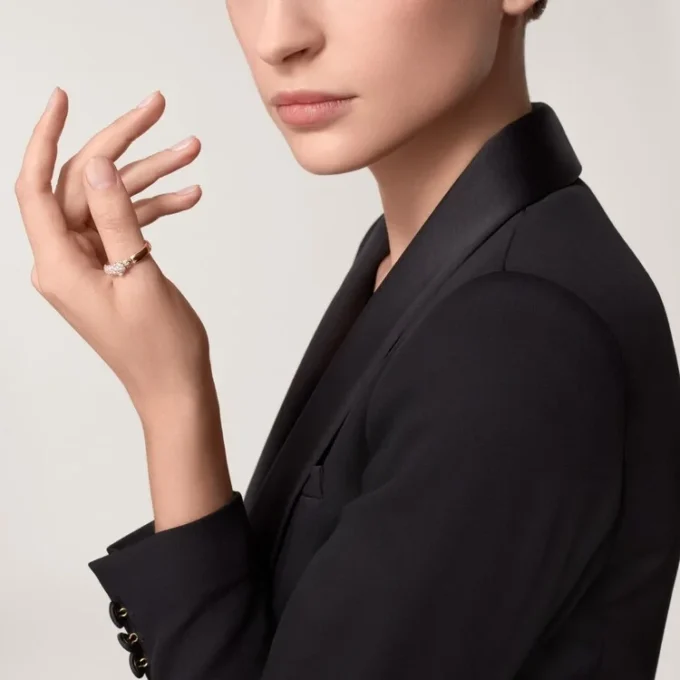 Panthere De Cartier-ring – roségoud, onyx, smaragden, diamanten – Cartier