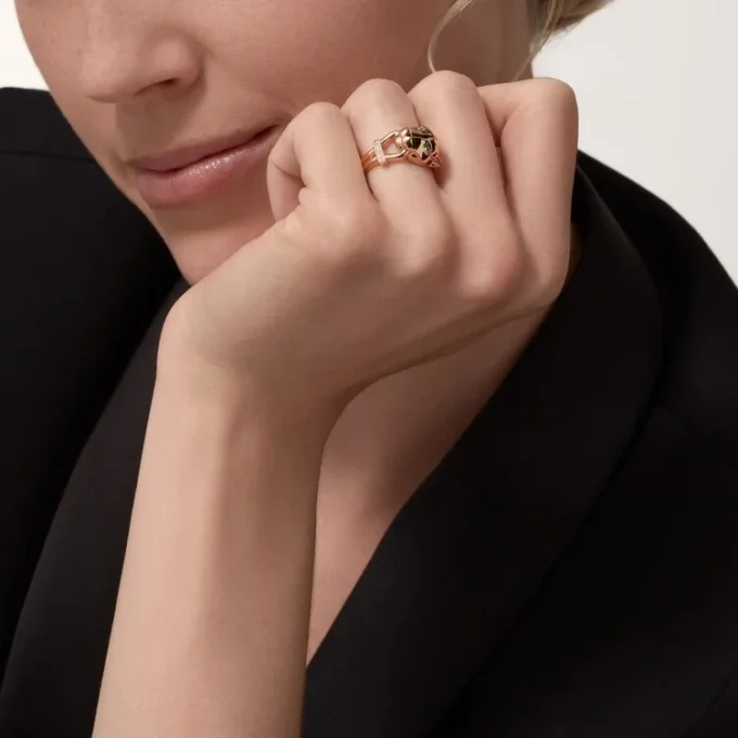 Panthere De Cartier-ring – Roségoud, tsavoriet-granaten, onyx, zwarte lak, diamanten – Cartier