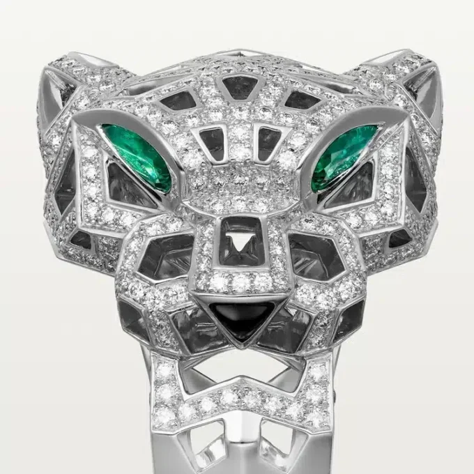 Panthere De Cartier-ring – Witgoud, onyx, smaragden, diamanten – Cartier