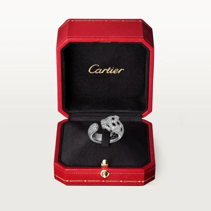 Panthere De Cartier-ring – Witgoud, smaragden, onyx, diamanten – Cartier