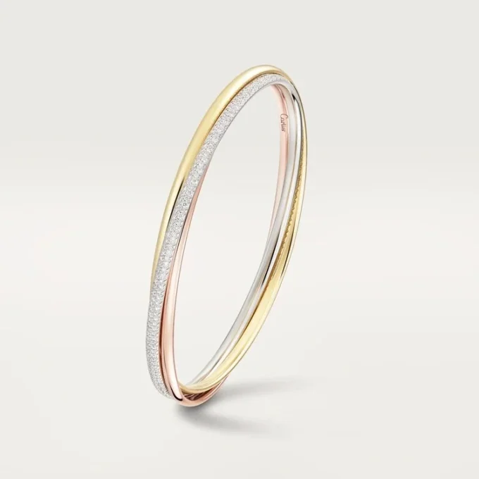 Trinity-armband, klein model, half bezet