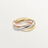 Trinity-ring, klassiek model, 5 diamanten