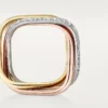 Trinity-ring, kussenvormig, middelgroot model, half bezet