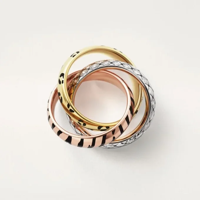 Trinity-ring, lak, half bezet