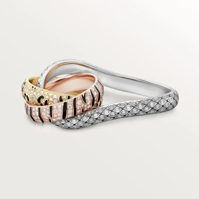 Trinity-ring voor twee vingers, gelakt, bezet